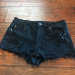 Black American eagle denim shorts!